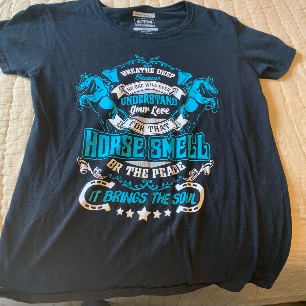 HORSE LOVERS T SHIRT SZ LARGE